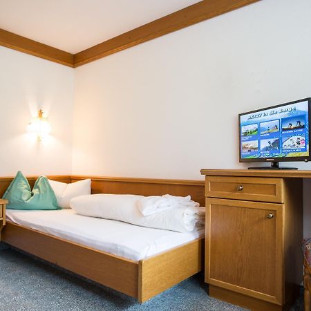 Alpenresidenz Ballunspitze - Kinderhotel Galtür 部屋 写真