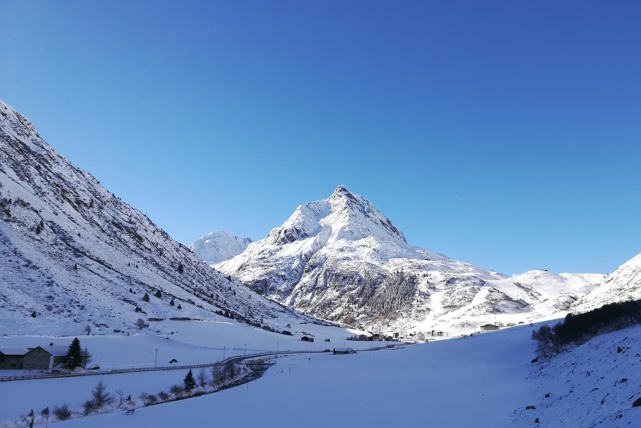 Alpenresidenz Ballunspitze - Kinderhotel Galtür エクステリア 写真